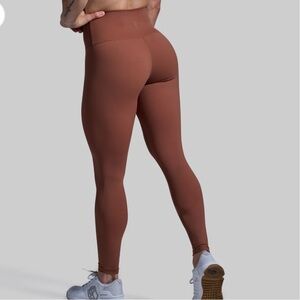 Born Primitive Synergy Leggings in Clove